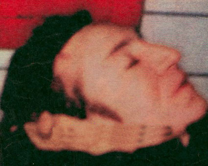 /conspiraciones/up/old/w49/Lennon_01_16_01_09.jpg