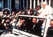 /conspiraciones/up/old/w49/atentado_papa_1.jpg